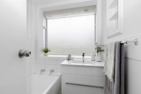 Photo of property in 4 Derwent Street, Wainuiomata, Lower Hutt, 5014