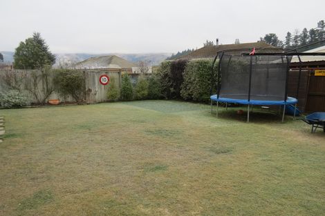 Photo of property in 6 Coach Court, Cromwell, 9310