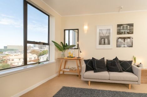 Photo of property in Hobson Court Flats, 55/70 Hobson Street, Thorndon, Wellington, 6011