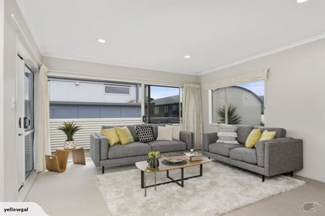 Photo of property in 233b Dickson Road, Papamoa Beach, Papamoa, 3118