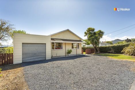 Photo of property in 237 Gladstone Road North, Mosgiel, 9024
