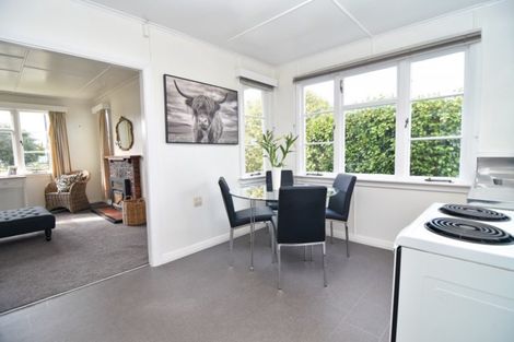 Photo of property in 1 Rhodes Street, Carterton, 5713