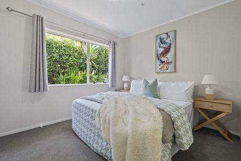 Photo of property in 13 Kuripaka Crescent, The Gardens, Auckland, 2105