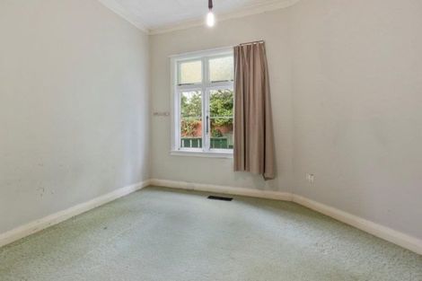 Photo of property in 98 Waterloo Road, Hutt Central, Lower Hutt, 5010