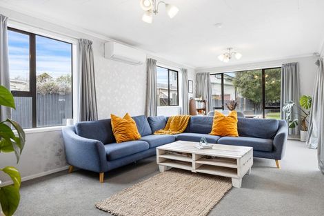 Photo of property in 106 Mackworth Street, Woolston, Christchurch, 8062