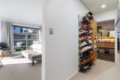 Photo of property in 16 Quarry Hill Terrace, Kennedys Bush, Christchurch, 8025