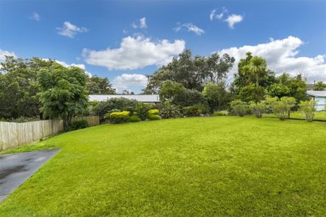 Photo of property in 26 Lyndhurst Road, Te Atatu South, Auckland, 0610