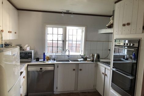 Photo of property in 34 Wainui Road, Waiwhetu, Lower Hutt, 5010