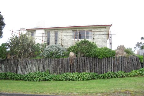 Photo of property in 33 Tiromoana Crescent, Bell Block, New Plymouth, 4312