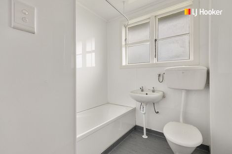 Photo of property in 82 Panmure Avenue, Calton Hill, Dunedin, 9012