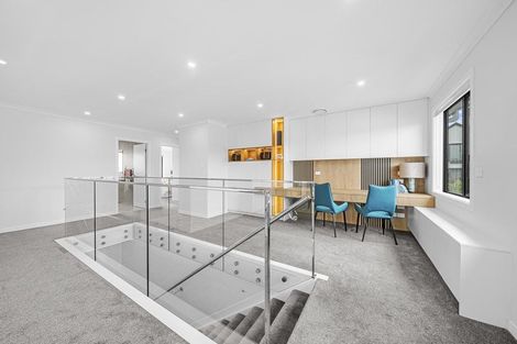 Photo of property in 1 Luff Place, Long Bay, Auckland, 0630