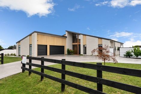 Photo of property in 8d East Ridge Grove, Newstead, Hamilton, 3286