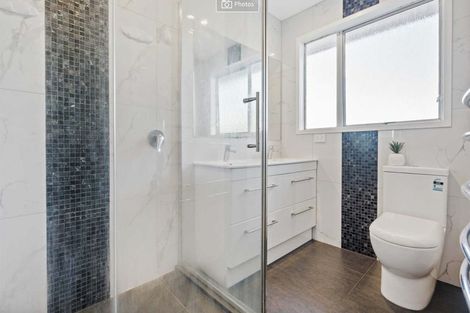 Photo of property in 35 Kindergarten Drive, Conifer Grove, Takanini, 2112