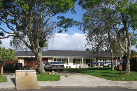 Photo of property in 10 Trust Place, Sunnyhills, Auckland, 2010
