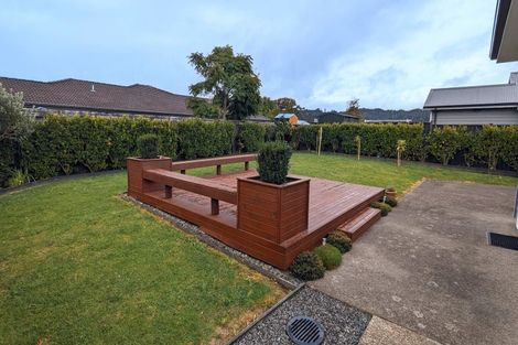 Photo of property in 12 Aro Mato Place, Huapai, Kumeu, 0810