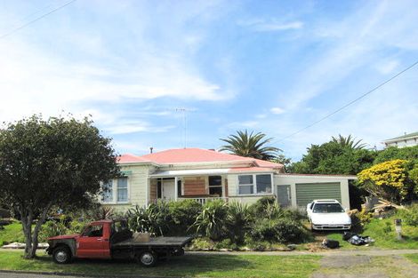 Photo of property in 118 Gonville Avenue, Gonville, Whanganui, 4501