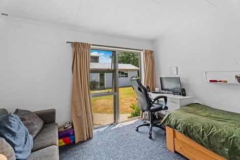 Photo of property in 50 Beacon Point Road, Wanaka, 9305