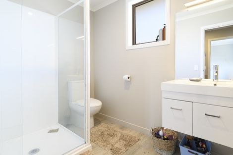 Photo of property in 42 Harding Drive, Papamoa Beach, Papamoa, 3118