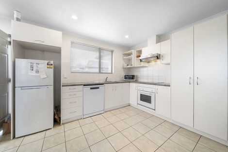 Photo of property in 5 Dapple Place, Flat Bush, Auckland, 2019
