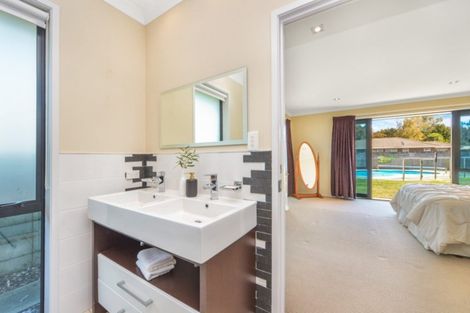 Photo of property in 529 Ross Street, Pirongia, 3802