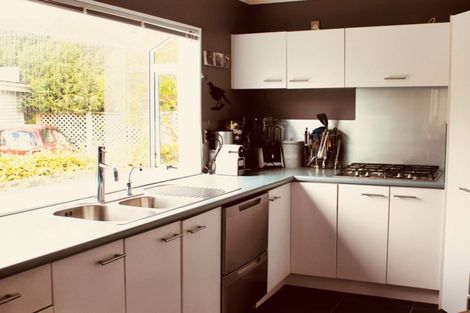 Photo of property in 115a Normandale Road, Normandale, Lower Hutt, 5010