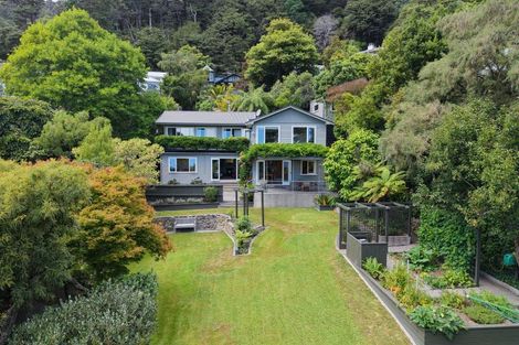 Photo of property in 8 Korimako Road, Days Bay, Lower Hutt, 5013