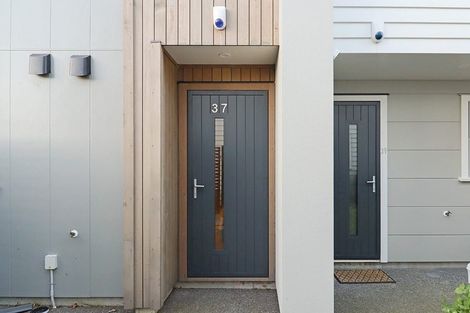 Photo of property in 37 Mcgrath Way, Taita, Lower Hutt, 5011