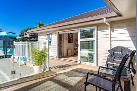 Photo of property in 56 Moir Point Road, Mangawhai Heads, Mangawhai, 0505