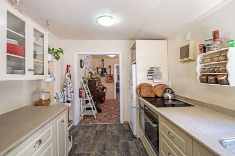 Photo of property in 6 Gibson Street, Aramoho, Whanganui, 4500