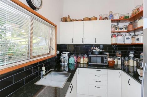 Photo of property in 20 Cherry Crescent, Pukekohe, 2120