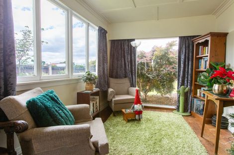 Photo of property in 62 Barraud Street, Dannevirke, 4930