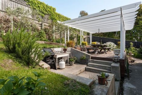 Photo of property in 134 Hackthorne Road, Cashmere, Christchurch, 8022