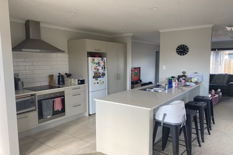 Photo of property in 5 Kuru Place, Papamoa, 3118