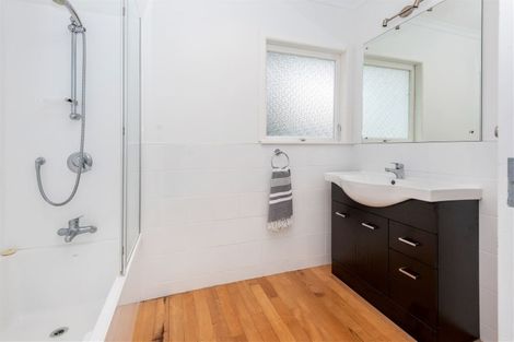 Photo of property in 80 Alexander Street, Cockle Bay, Auckland, 2014