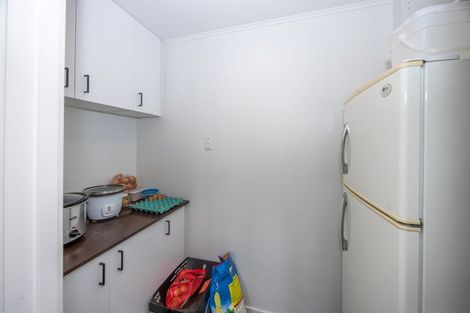 Photo of property in 1 Kenney Crescent, Fairfield, Hamilton, 3214