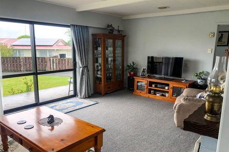 Photo of property in 17 Winston Street, Tikipunga, Whangarei, 0112