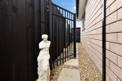 Photo of property in 32 Pragma Rise, Rototuna North, Hamilton, 3210