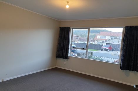 Photo of property in 21a Beauchamp Street, Tawa, Wellington, 5028