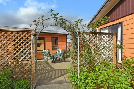 Photo of property in 36 Riverbank Street, Ebdentown, Upper Hutt, 5018