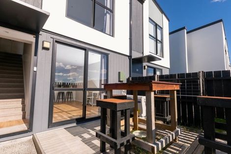 Photo of property in 9b Colin Chester Drive, Silverdale, 0932