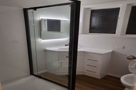 Photo of property in 4a Ngahina Street, Paraparaumu, 5032