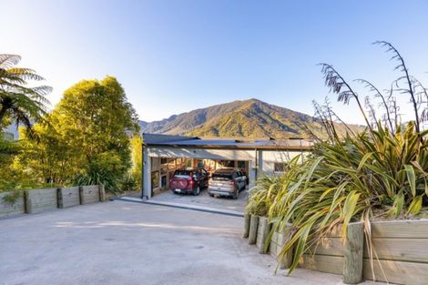 Photo of property in 600 Moetapu Bay Road, Moetapu Bay, Picton, 7282