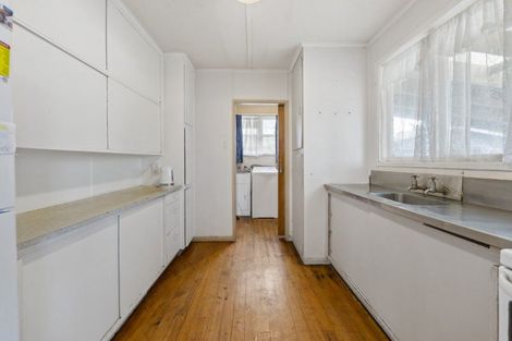 Photo of property in 2 Toi Grove, Turangi, 3334