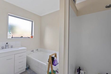 Photo of property in 33 Murray Street, Bell Block, New Plymouth, 4312