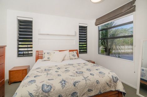 Photo of property in 25 Pacific Place, Whitianga, 3510