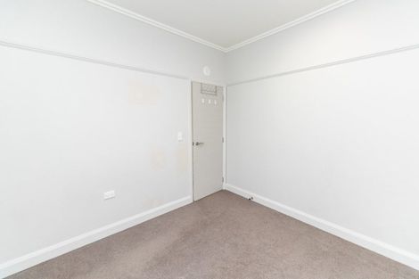 Photo of property in Fountain Court, 16/48 Oriental Parade, Oriental Bay, Wellington, 6011