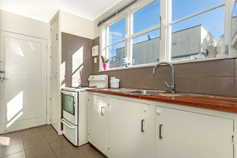 Photo of property in 24 Townley Street, Te Hapara, Gisborne, 4010