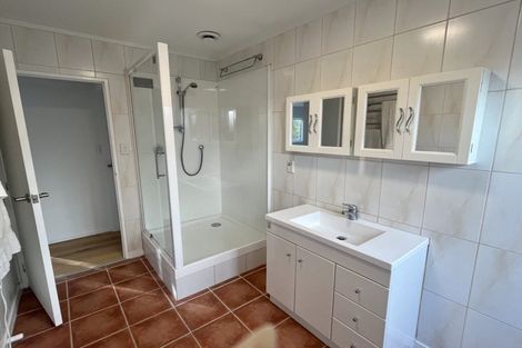 Photo of property in 1/49 Killarney Avenue, Torbay, Auckland, 0630