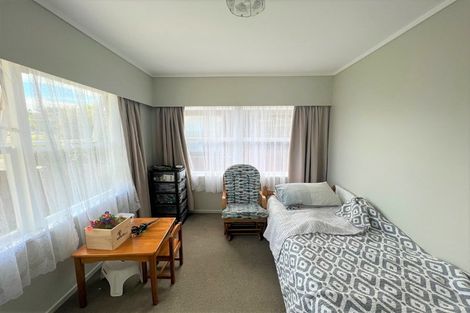 Photo of property in 18 Archmillen Avenue, Pakuranga Heights, Auckland, 2010