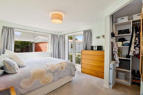 Photo of property in 3 Cam Place, Harewood, Christchurch, 8051